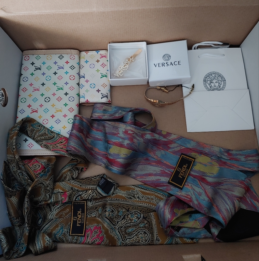 Box Of Stuff Im Sick Of Looking At